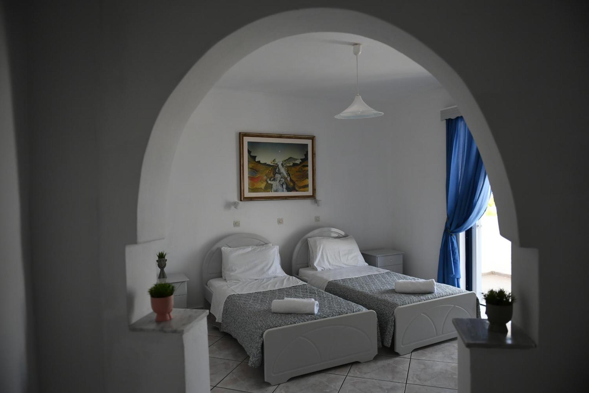 Mimis Apartments Kéfalos Esterno foto